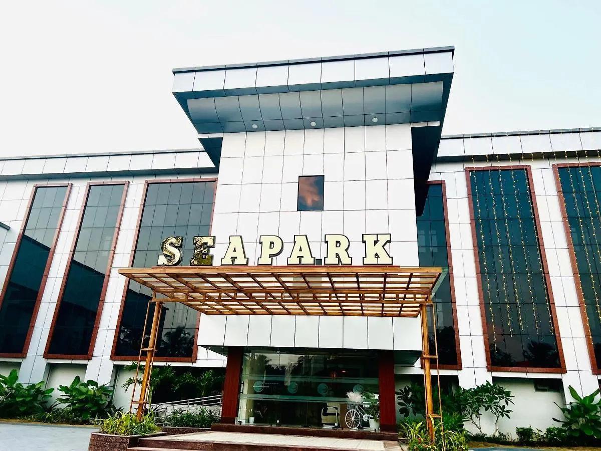 Hotel Seapark كولاّم